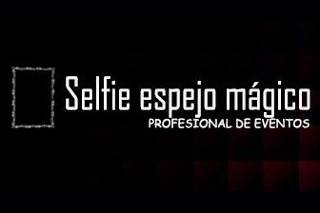 Selfie espejo mágico logo