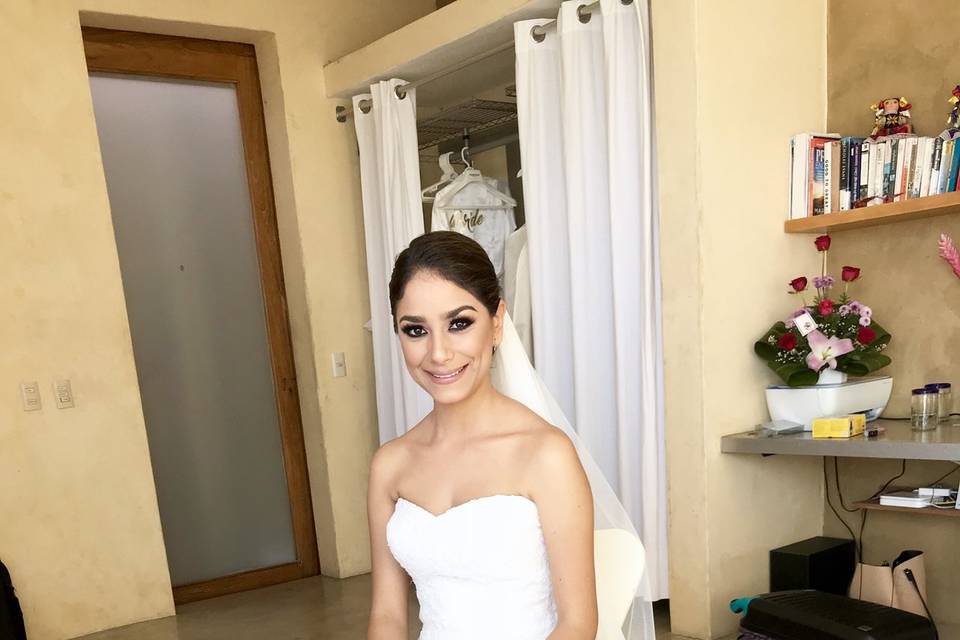 Karlos Guerrero Bridal Room