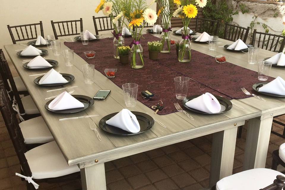 Centro de mesa con mesa