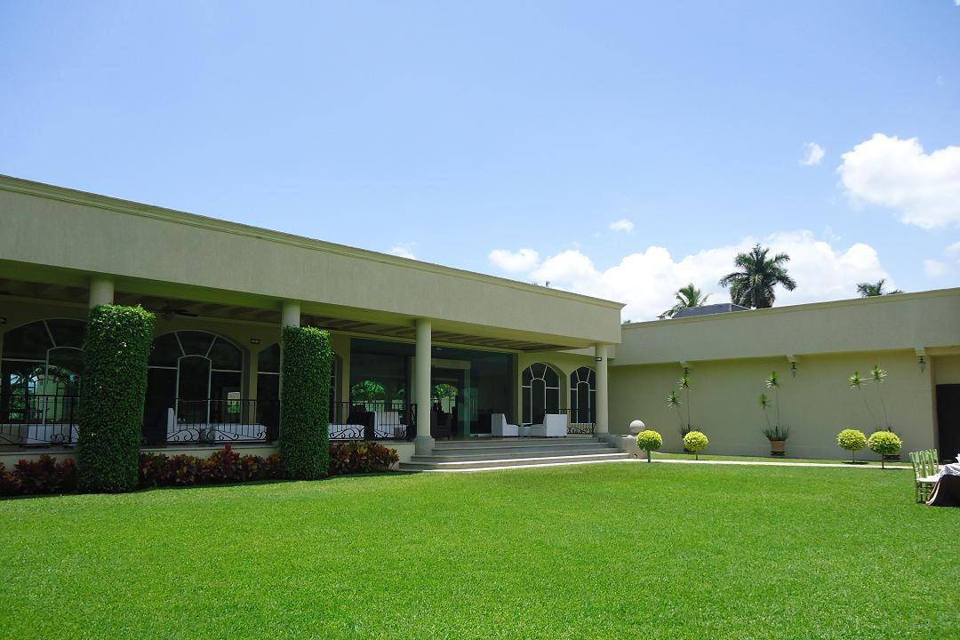 Casa Magna Consulta disponibilidad y precios