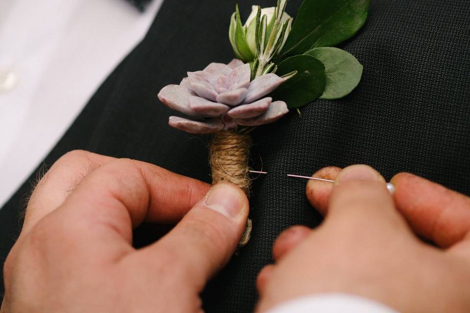 Boutonniere para novio (AD)