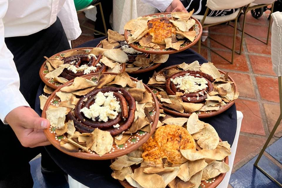 Entradas. Chistorra, panela