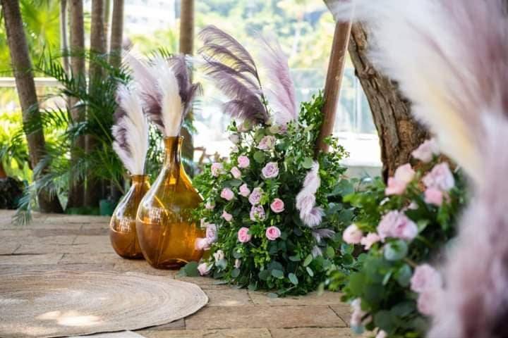 Isabella's Weddings Elite