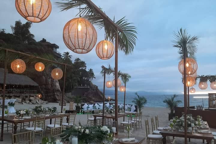 Isabella's Weddings Elite
