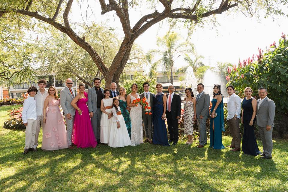Familia