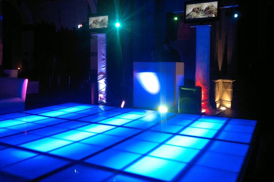 Máquina de toques  Cazafiestas - Luz y sonido en Guadalajara, DJ para  Fiestas