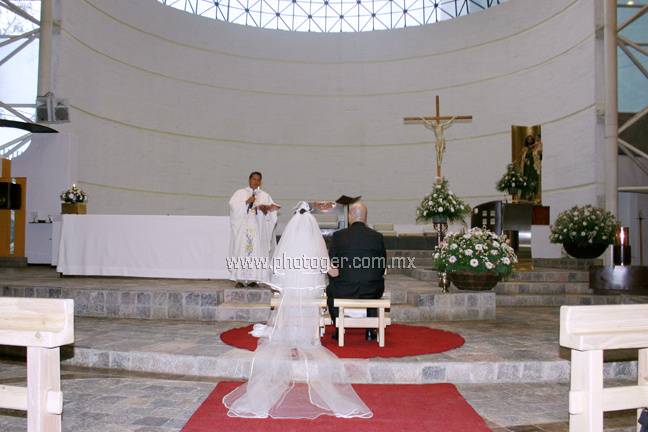 En el altar