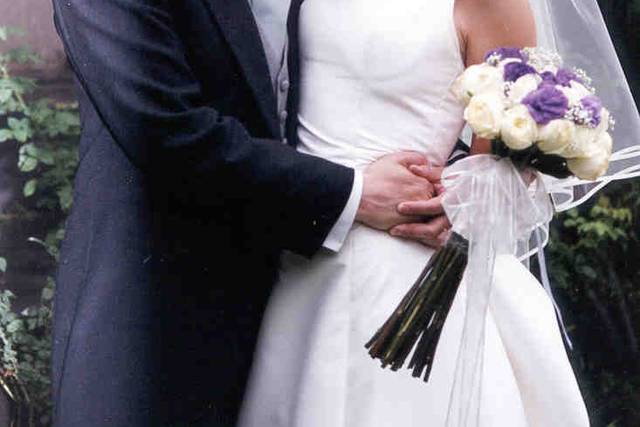 Los novios en le jardin