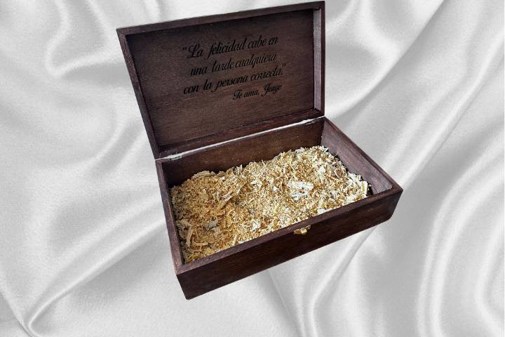 Caja de madera para padrinos