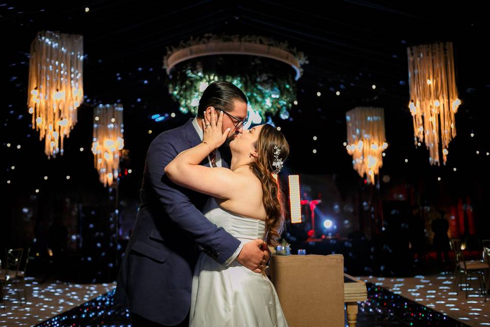 Full Cook Weddings