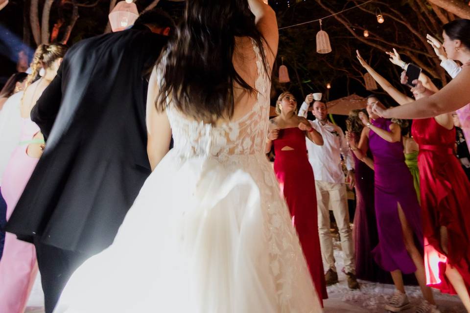Full Cook Weddings