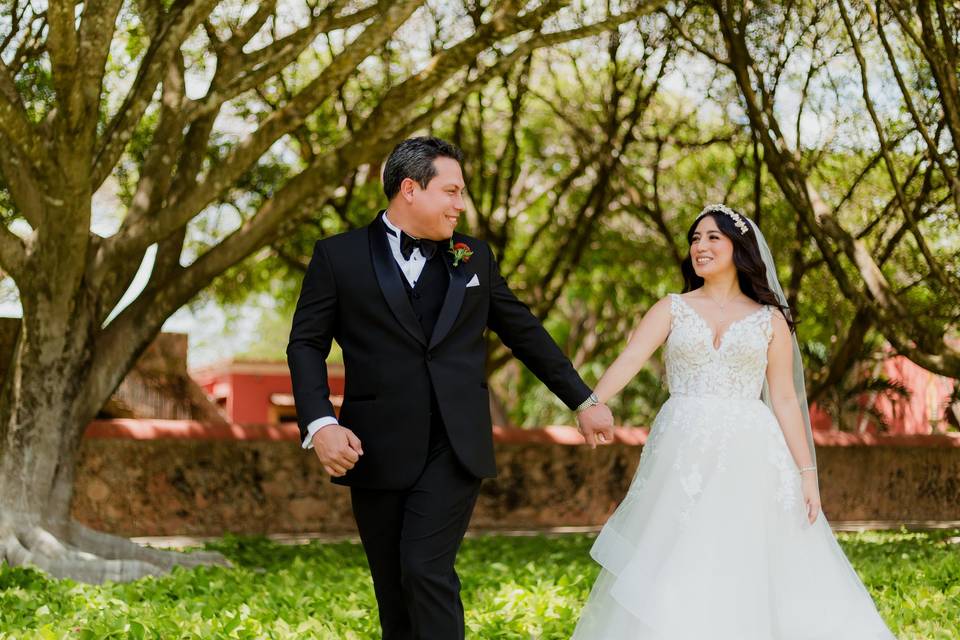 Full Cook Weddings
