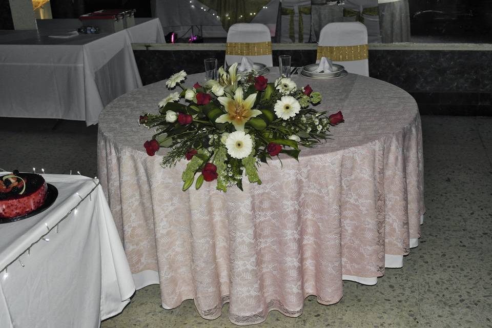 Mesa de honor para novios