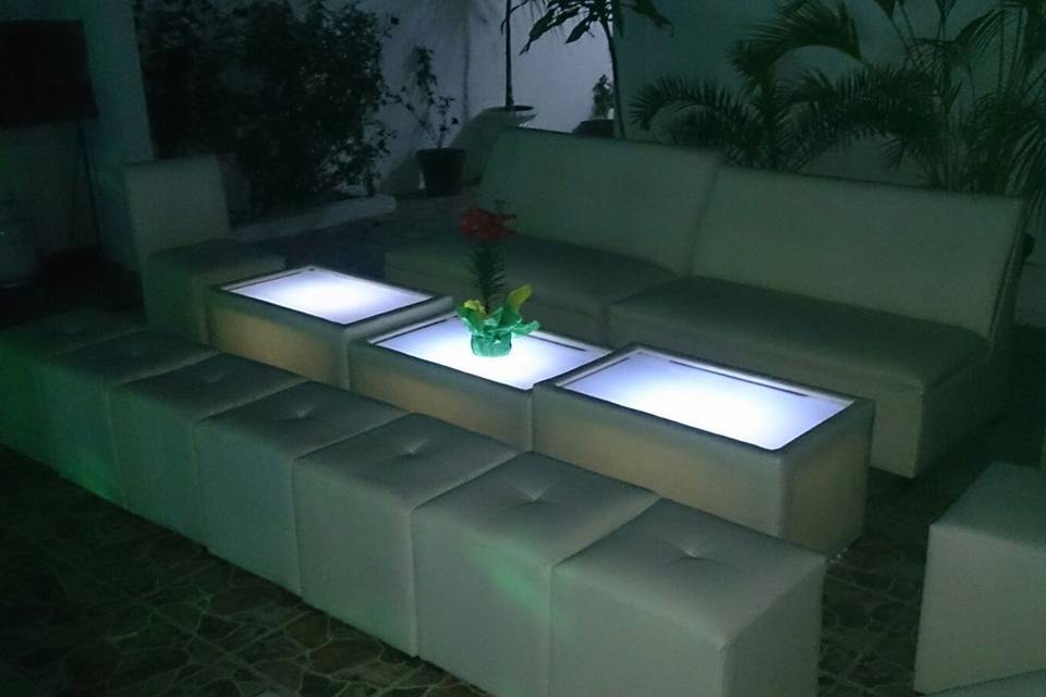 Salas lounge iluminadas