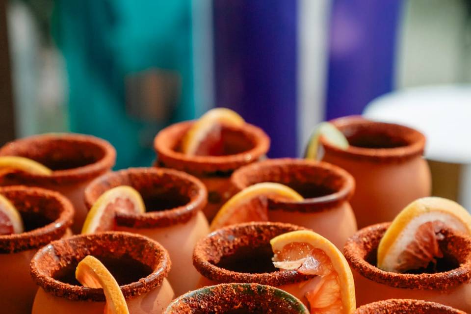 COCTELERIA DE BIENVENIDA