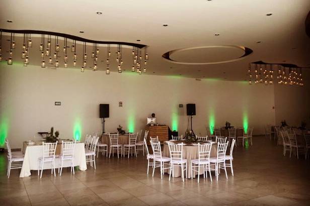 Arezzo Casa de Eventos Consulta disponibilidad y precios