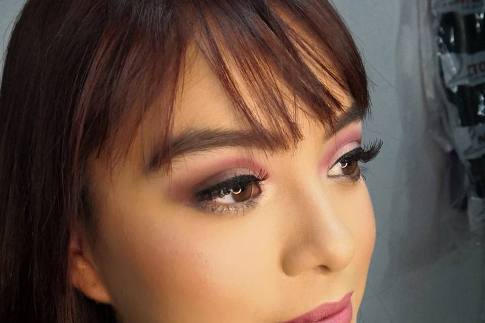 Maquillaje social