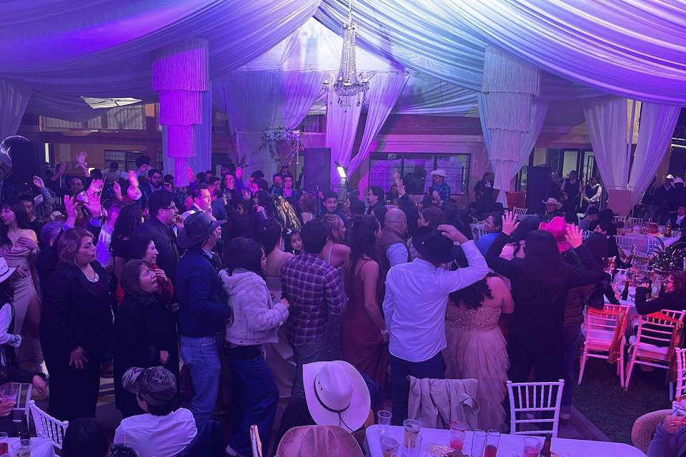 Todos a Bailar
