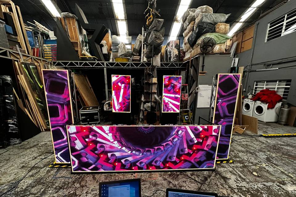 Montaje con pantalla de led