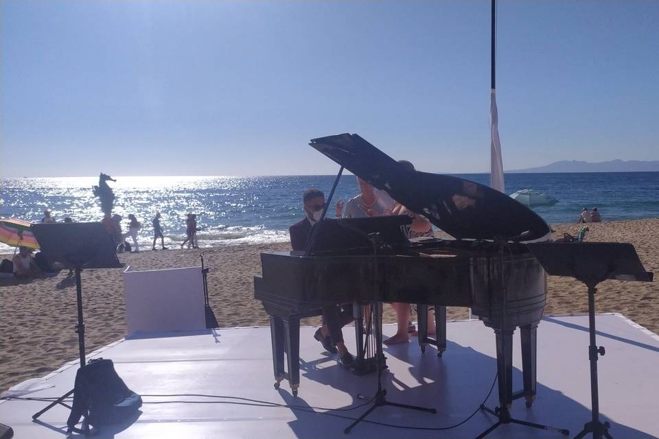 Amenización boda en playa