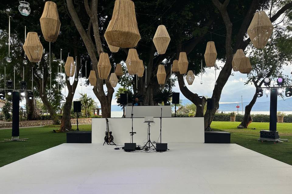 Pista de Baile blanca