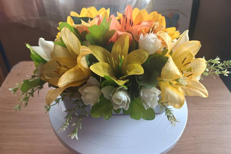 Arreglo floral color amarillo