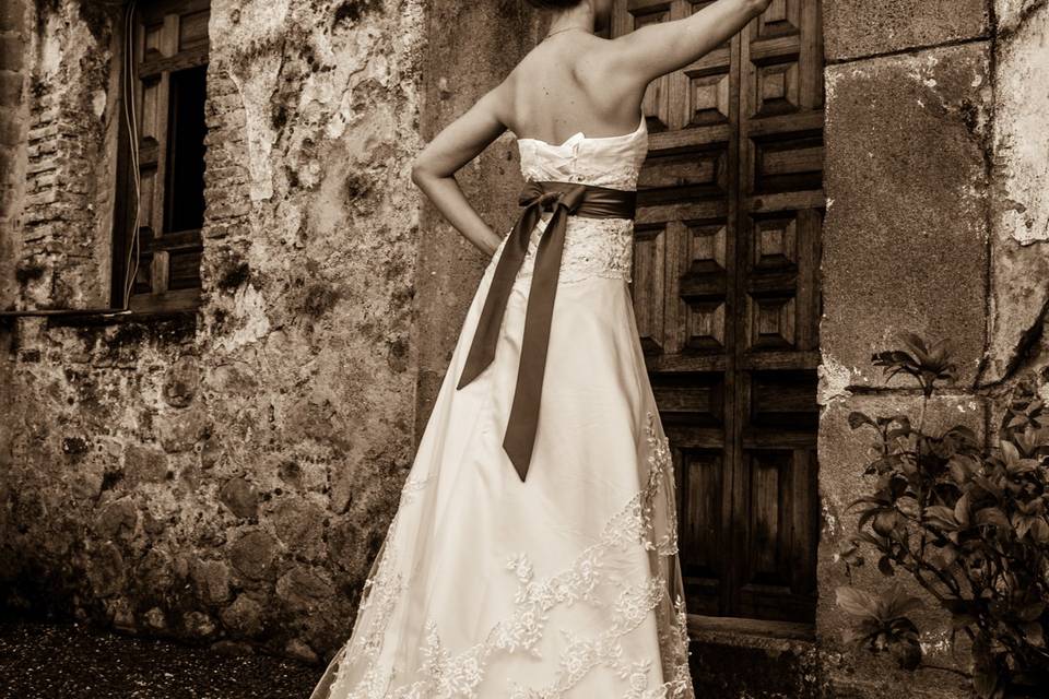 Novia de espaldas