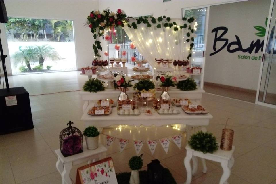 Mesa de postres boda