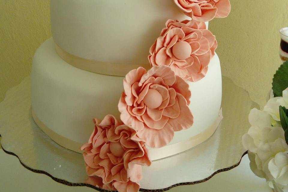 Pastel boda salmón