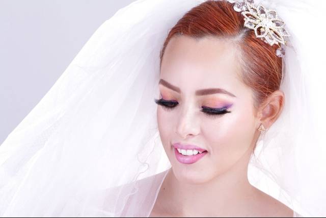 Novias Irma de Zúñiga