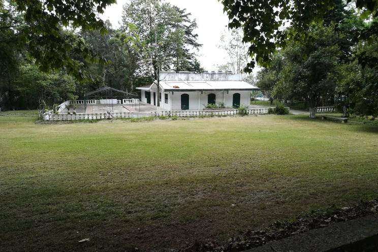 Jardín y Salón de Fiestas El Paraíso