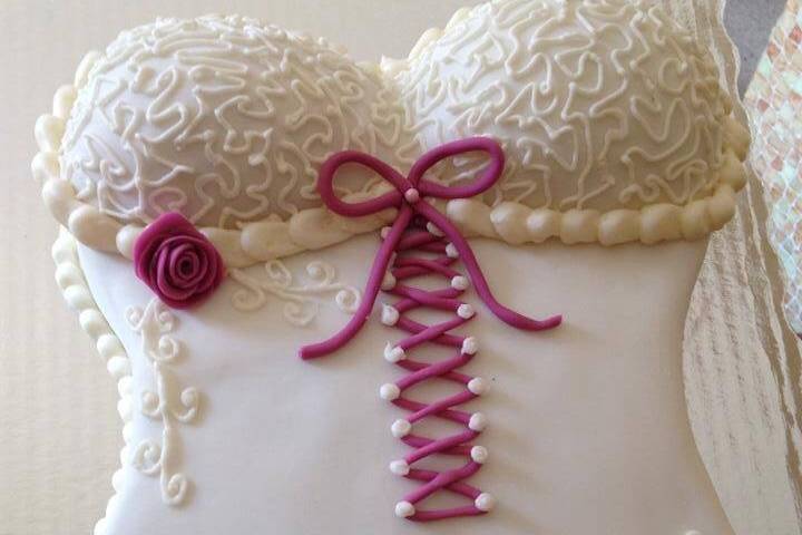 Pastel fondant corset