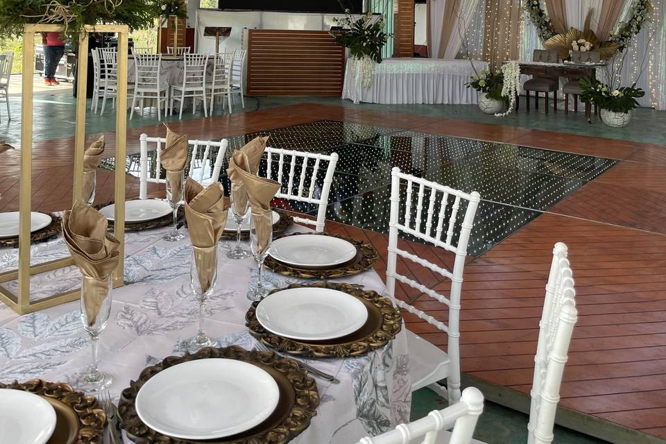 Boda con Pantalla LED