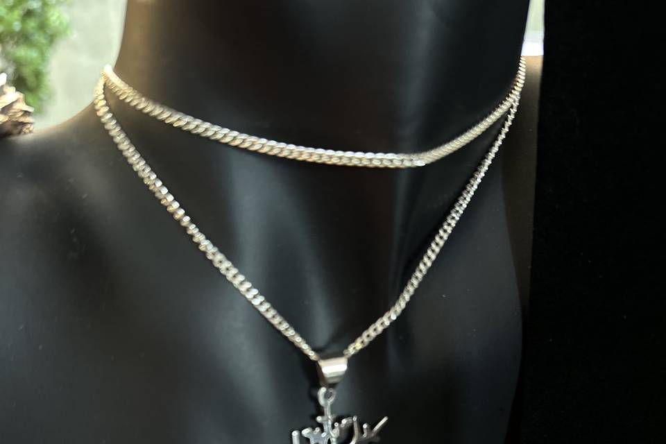 Collar de plata con cristal sw