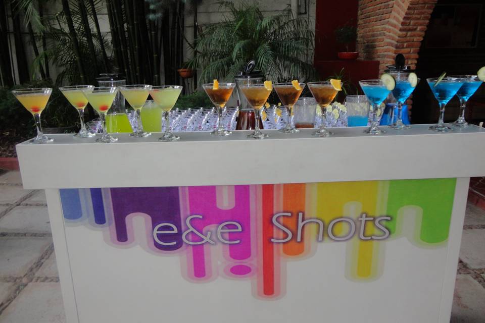 E&E Shots logo