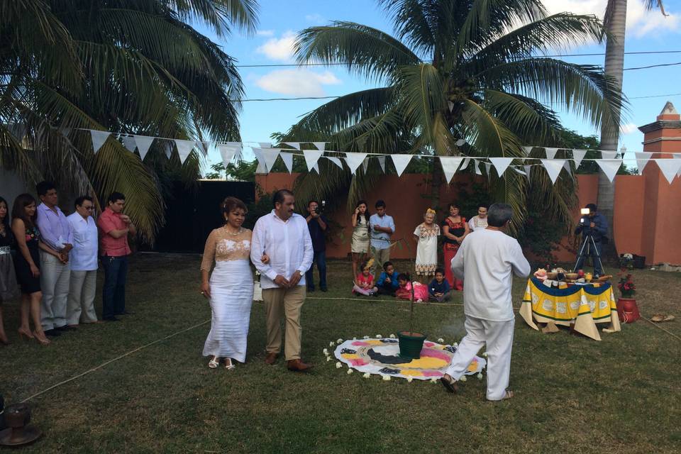 Boda Maya y el Sacerdote