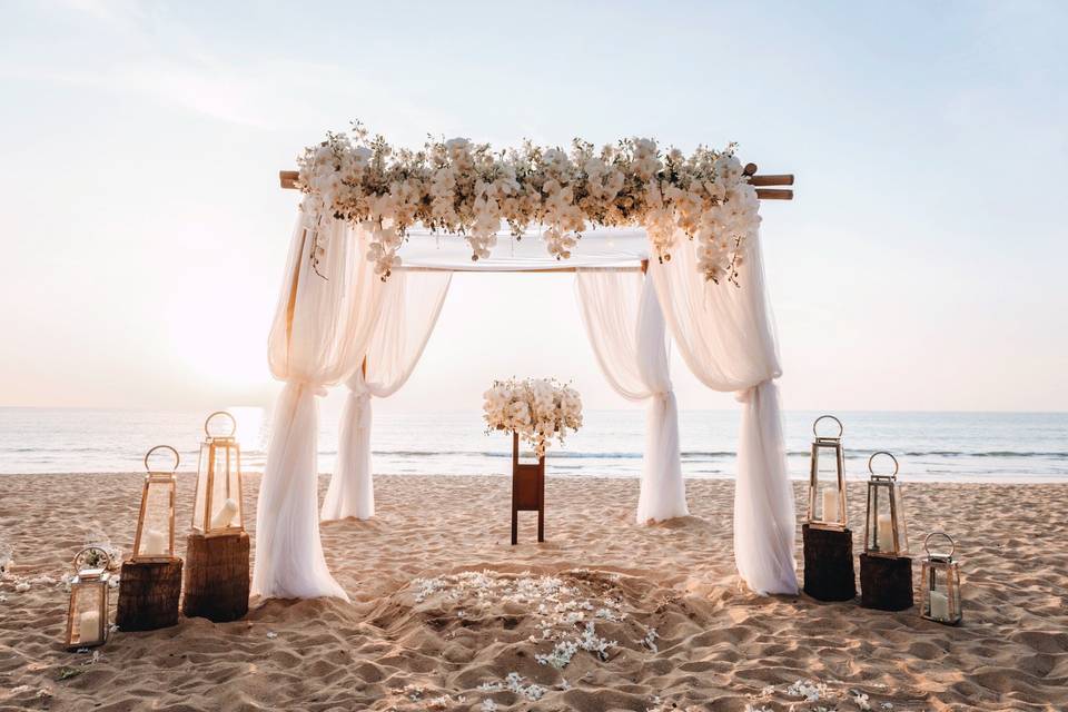 Ola Wedding Designers