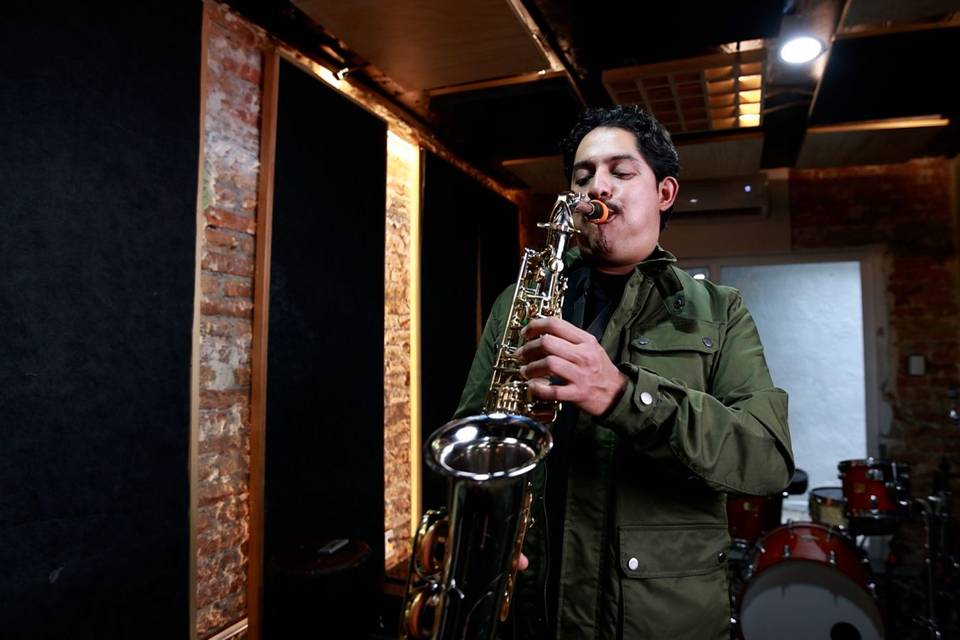 Saxofonista César Nicolás