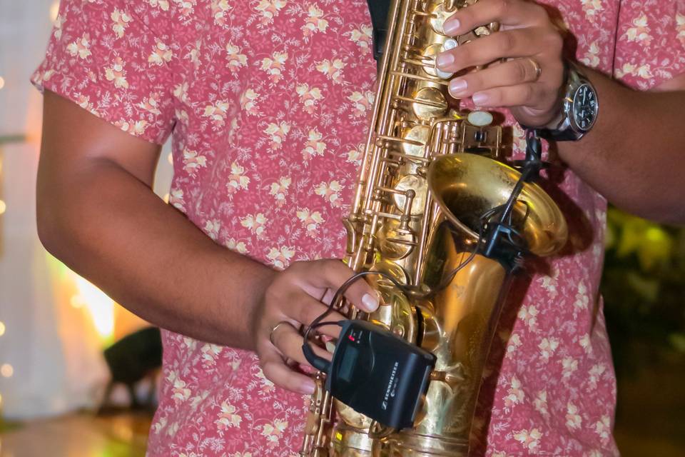 Omar Ruíz Saxofón