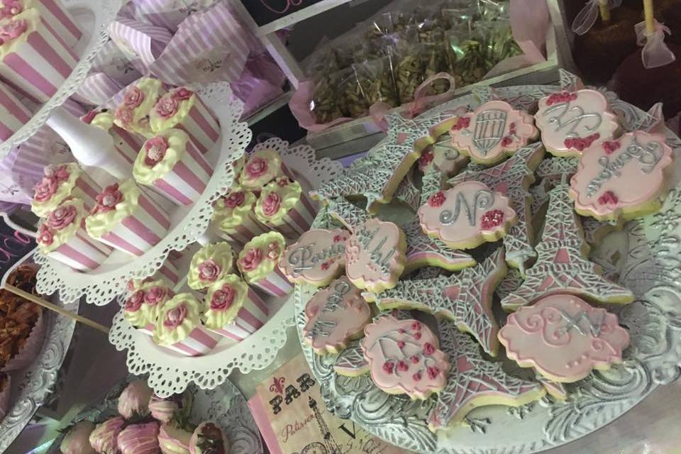 Galletas y cupcake chocolate