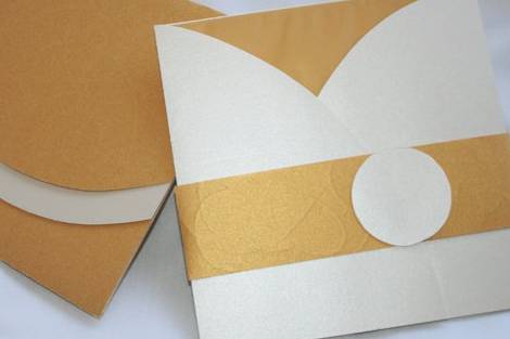 Invitación boda broche