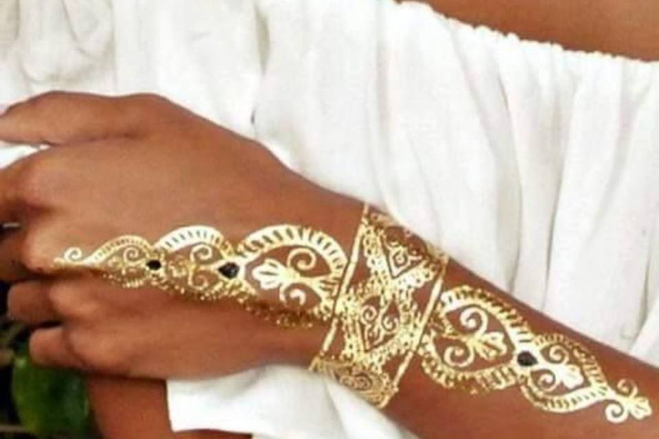 Gold tattos