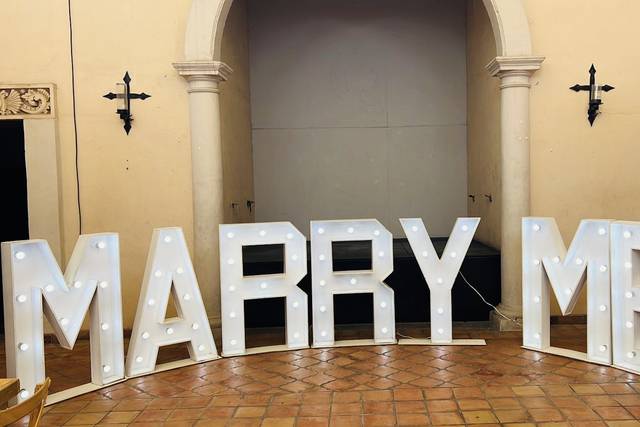 Letras gigantes