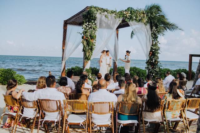 Promesas frente al mar.