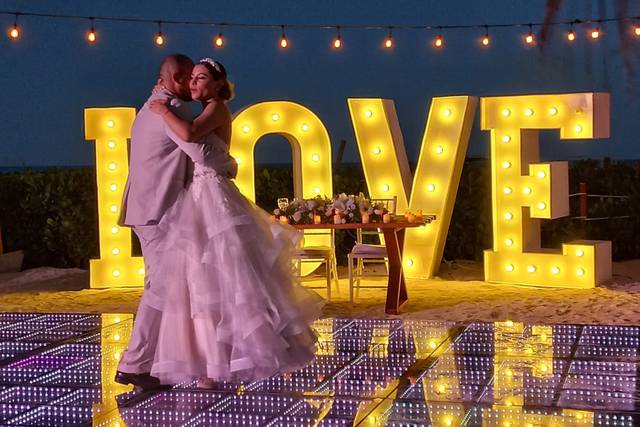 Brillo y amor eterno.