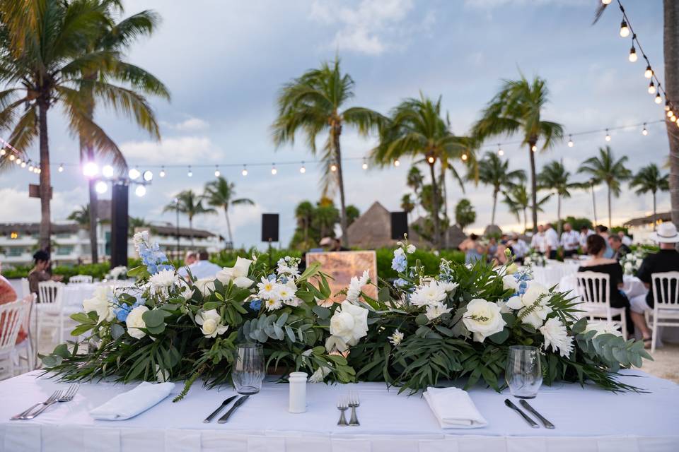 Banquete tropical de lujo.