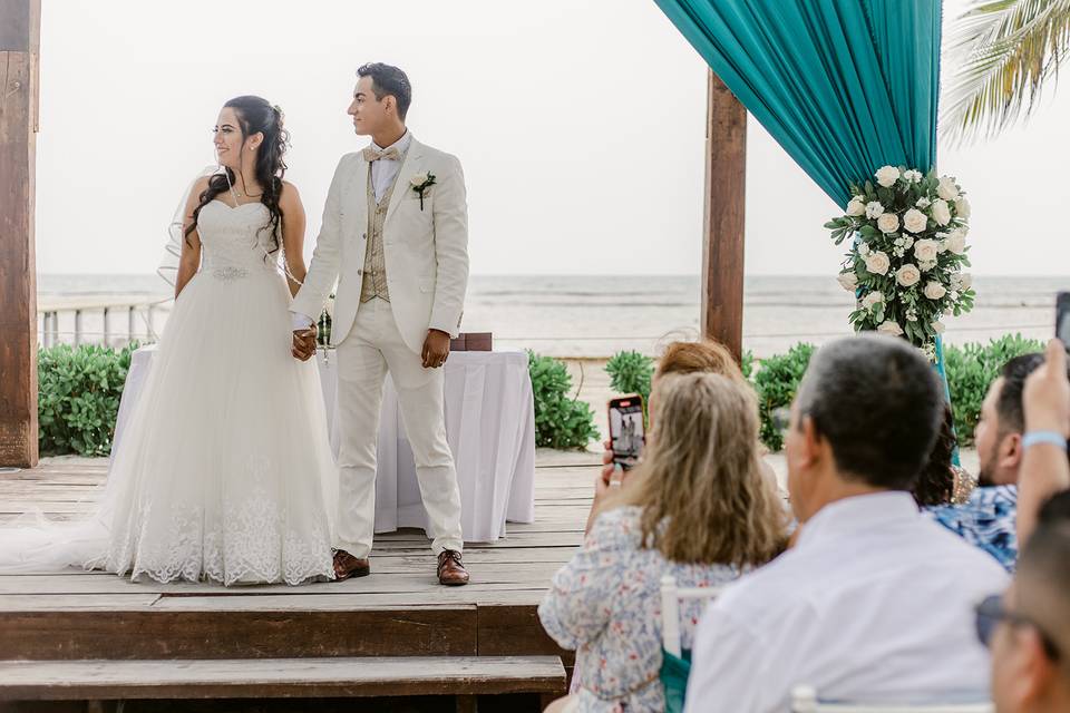 Elegancia en el altar.