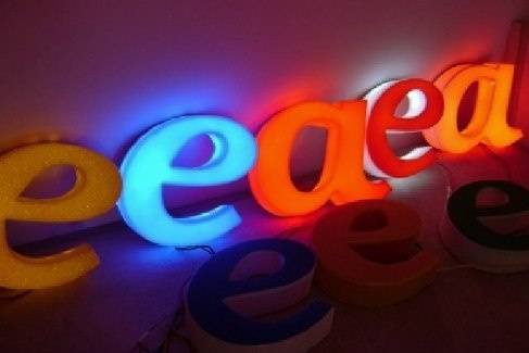 Acrilico de colores + Leds