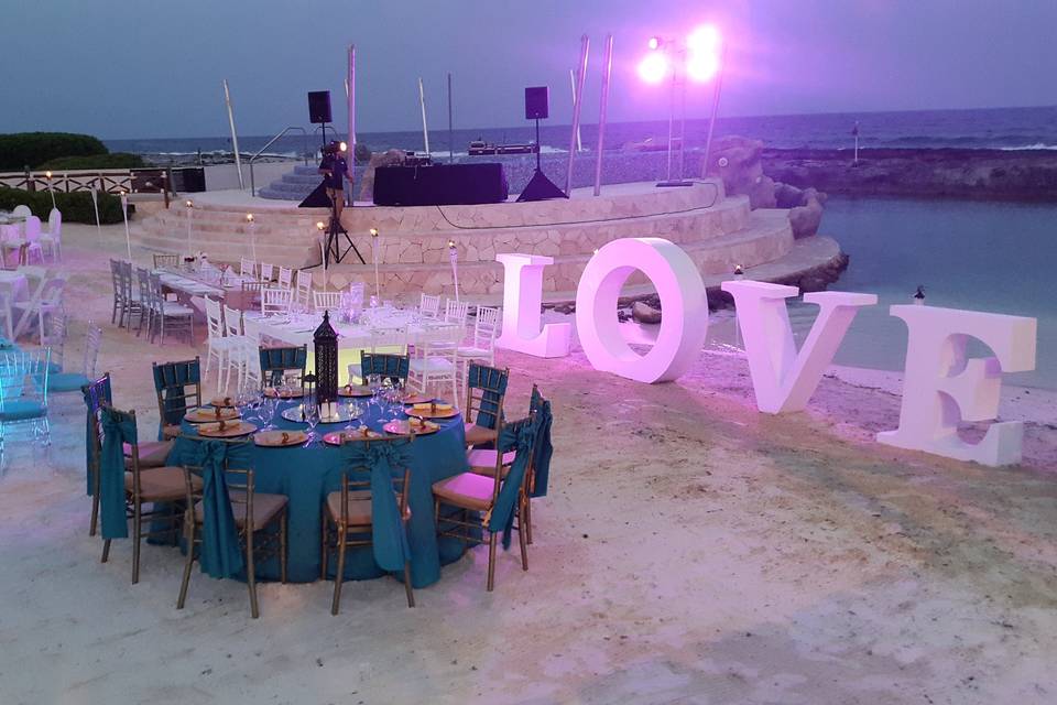 Weddings Riviera by Natural Trips