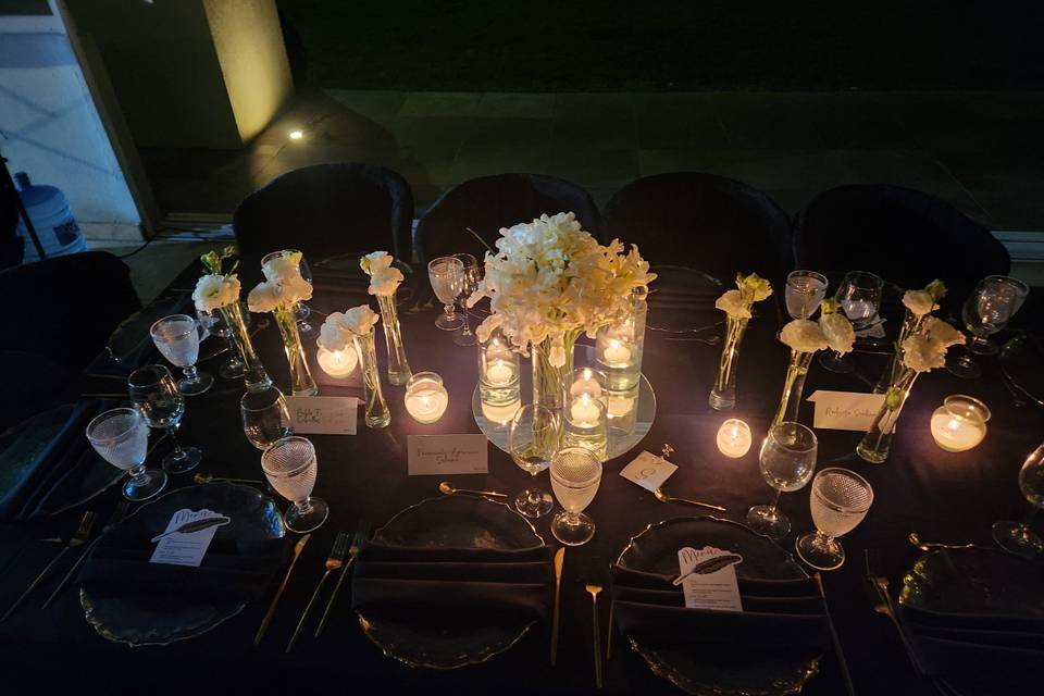 Camino de mesa floreros